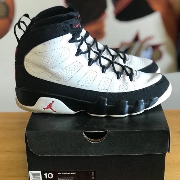 jordan 9s space jam
